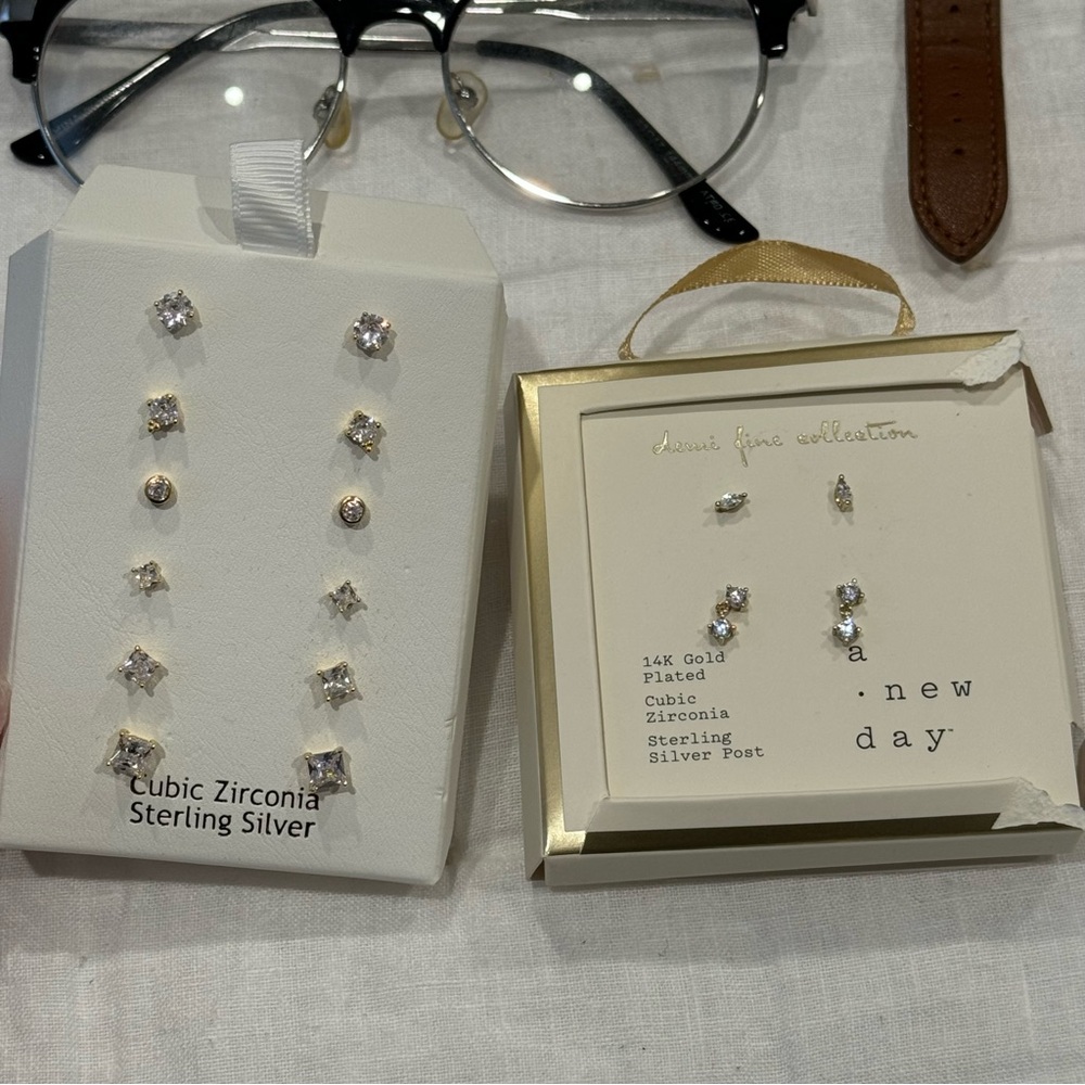 Accessory Jewelry Sunglasses Bundle - image 3